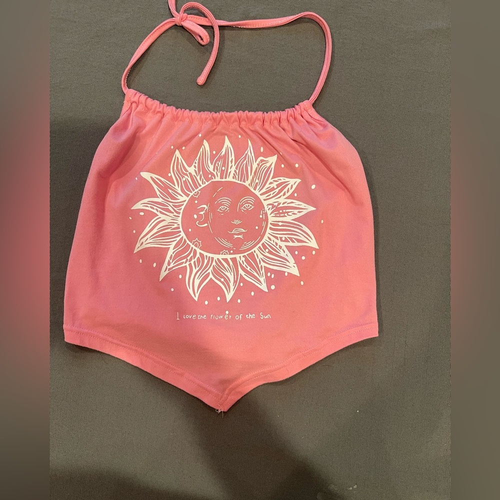 Great condition, never been worn